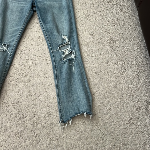 Daze Denim Shy Girl Cropped Denim size 25 gently used - Picture 2 of 4